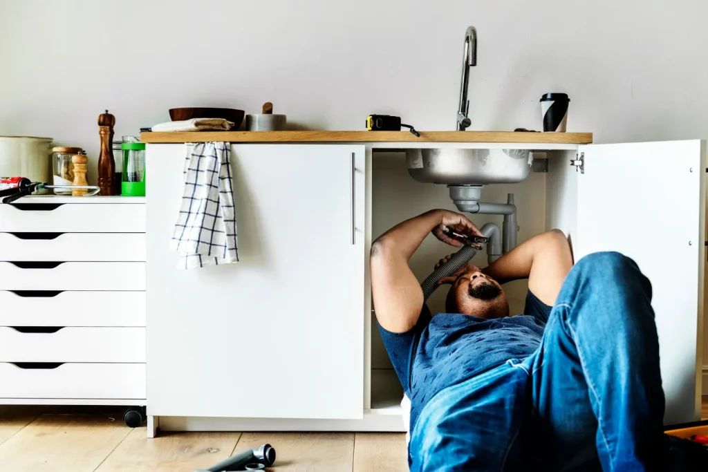 Plumbing jobs in Dubai.Contact Gephan Consultancy